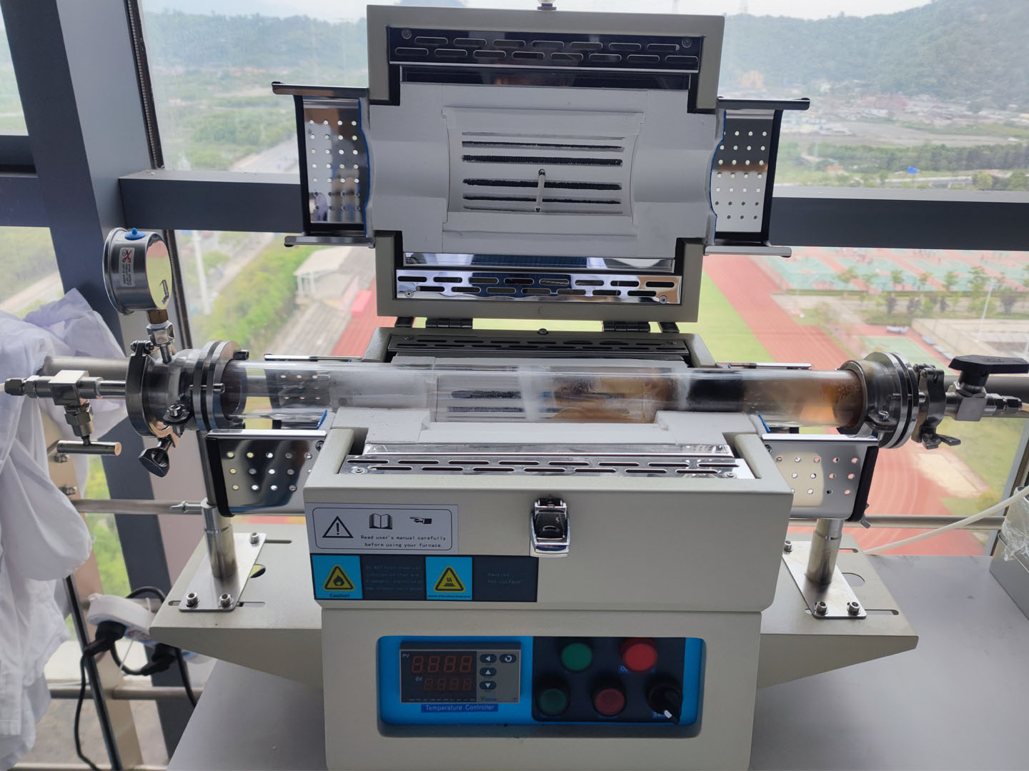 OTL1200-50迷你管式炉在中国科技院大学温州研究院